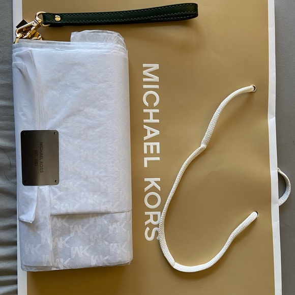 Michael Kors Travel Crocodile-Embossed-Leather Continental Wristlet in green
